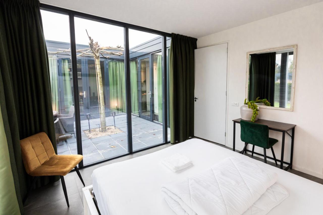 Wellness Bungalow With Sauna Ермело Екстериор снимка